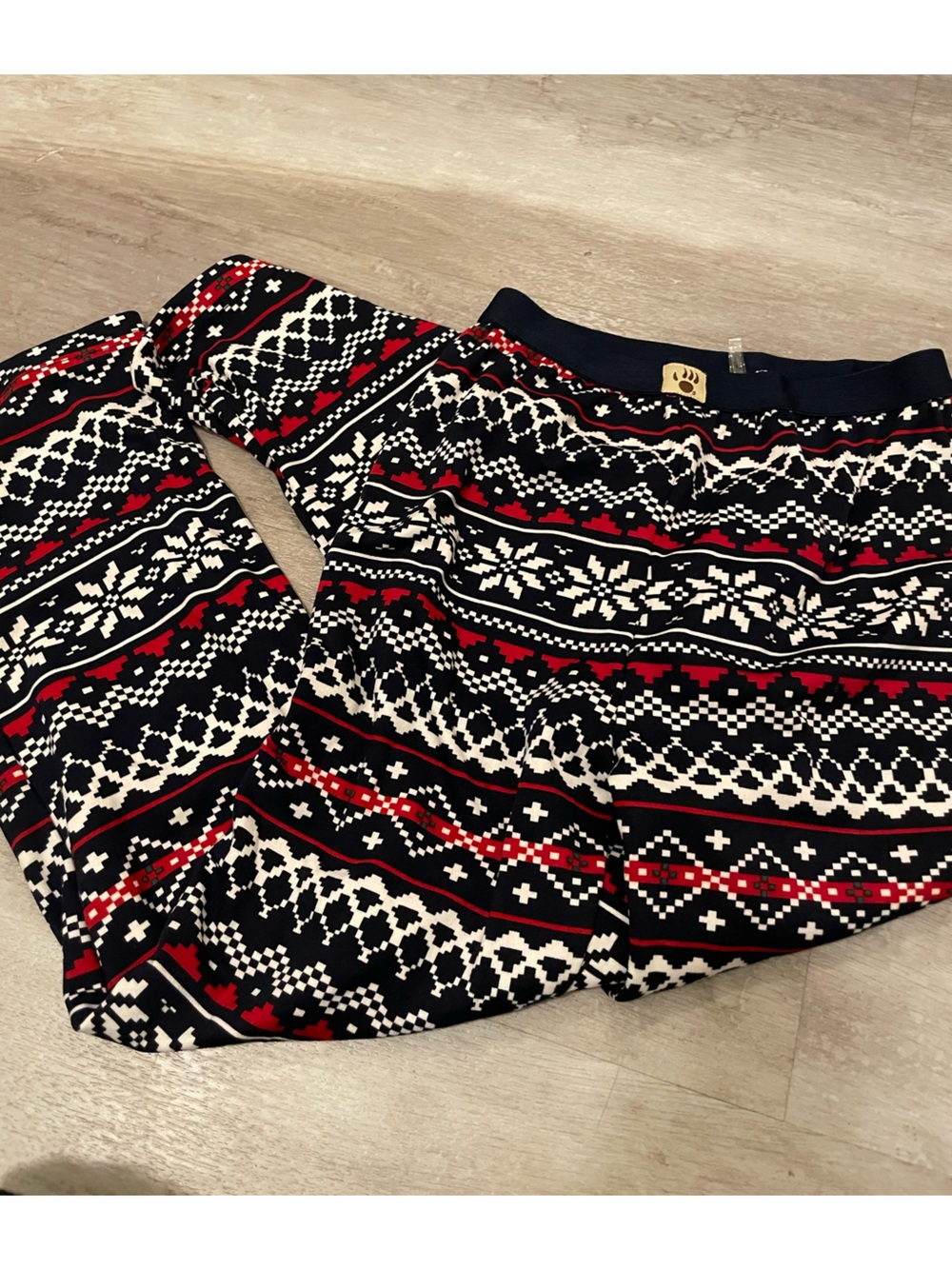 NWOT BearPaw Kids Black Red White Nordic Print Pants Size 5/6
